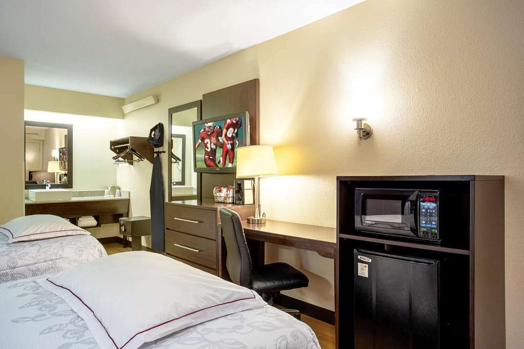 Red Roof Inn Cleveland - Mentor/ Willoughby Rom bilde